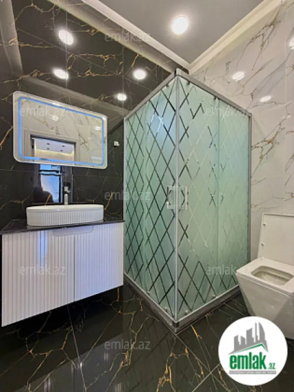 Satılır 3 otaqlı mənzil 170 m²