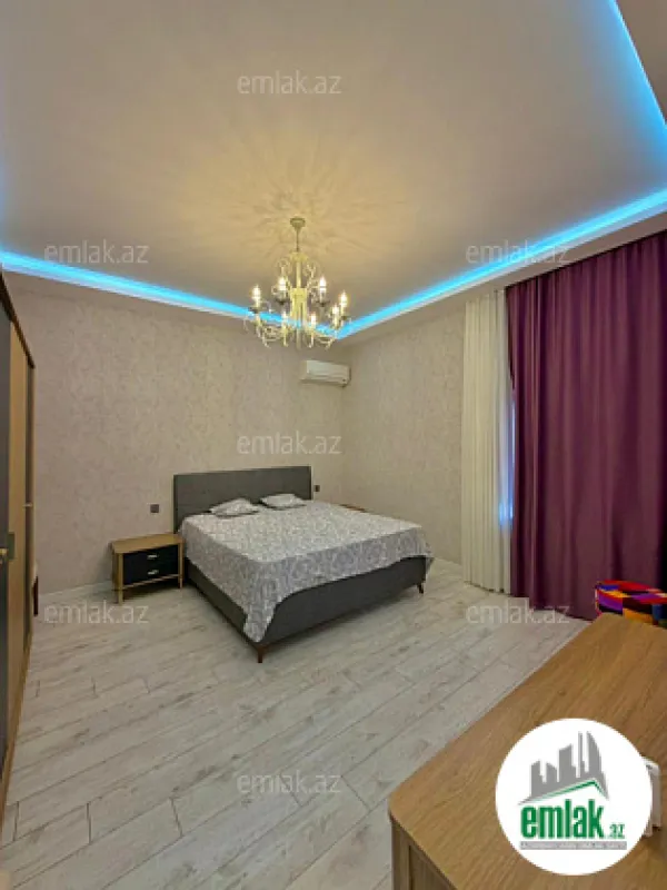 Satılır 4 otaqlı mənzil 170 m²