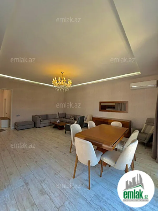 Satılır 4 otaqlı mənzil 170 m²