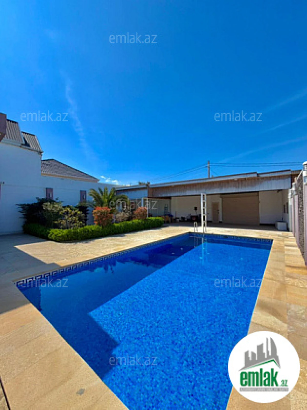 Satılır 4 otaqlı mənzil 170 m²