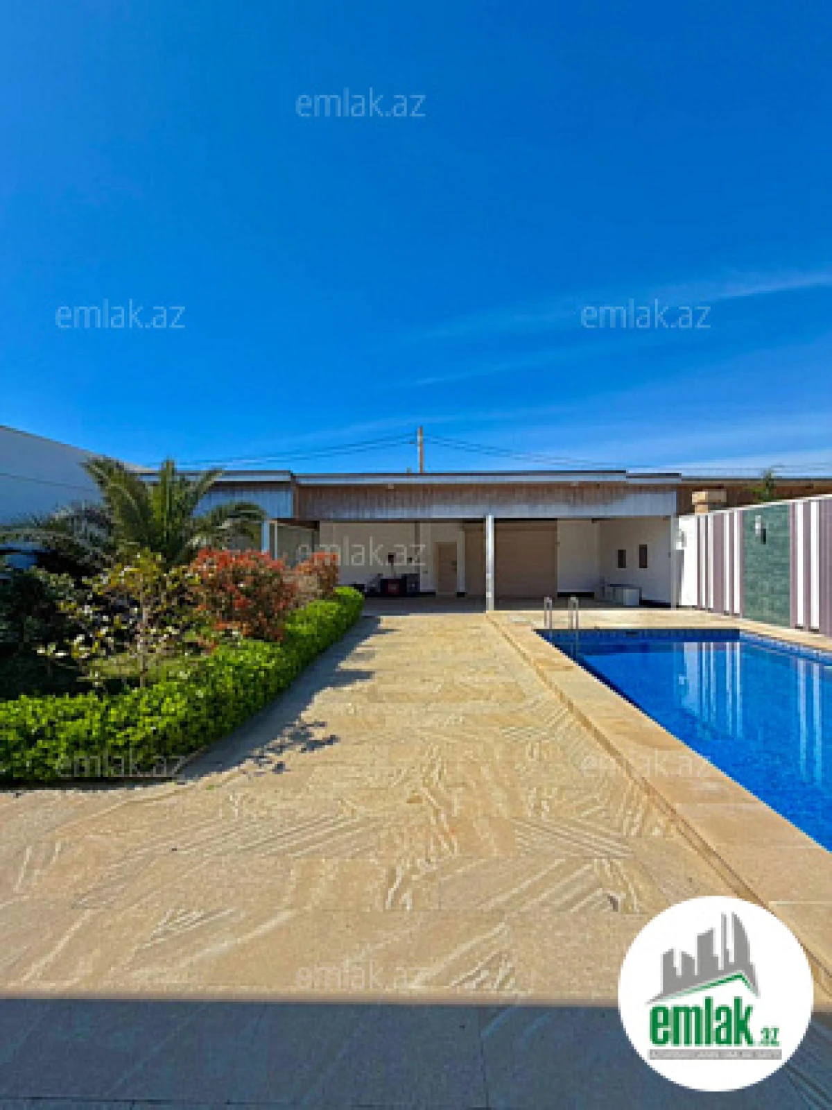 Satılır 4 otaqlı mənzil 170 m²