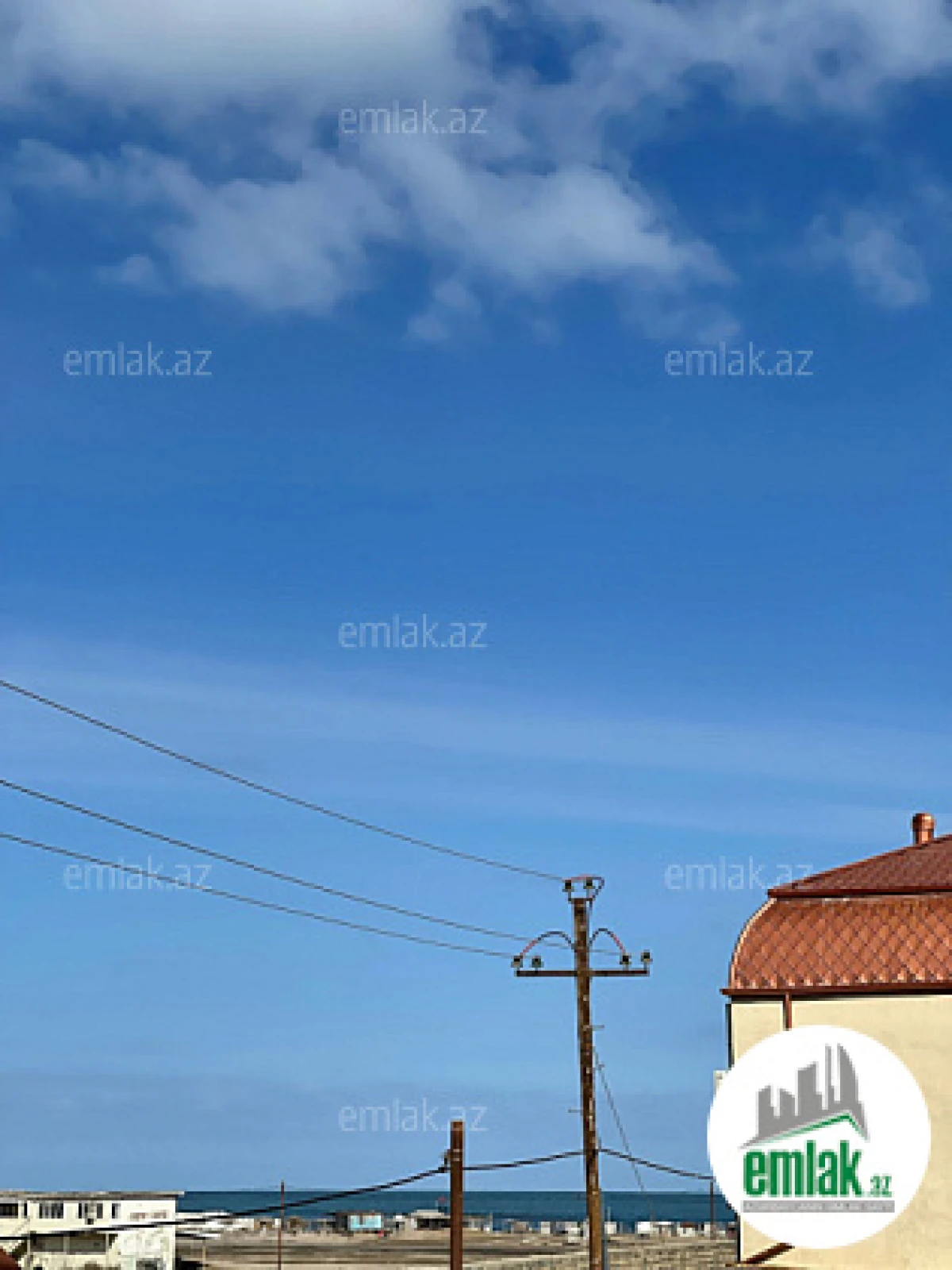 Satılır 4 otaqlı mənzil 250 m²