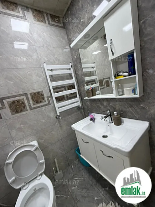 Satılır 2 otaqlı yeni tikili 60 m²