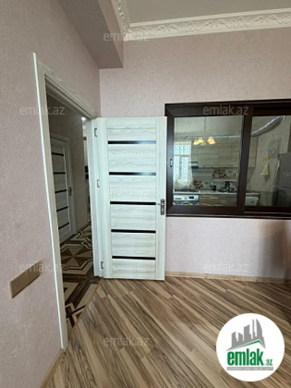 Satılır 2 otaqlı yeni tikili 60 m²