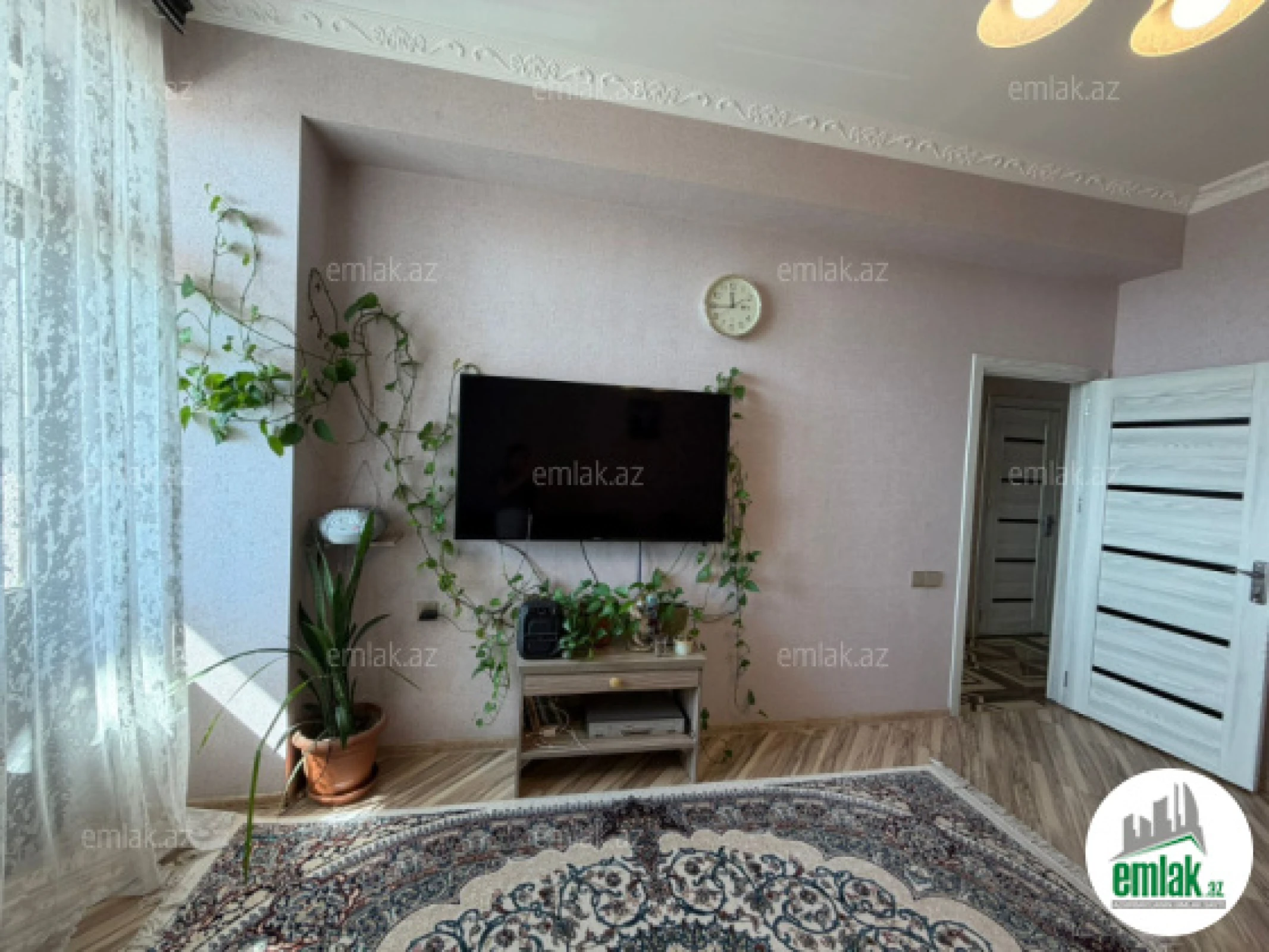 Satılır 2 otaqlı yeni tikili 60 m²