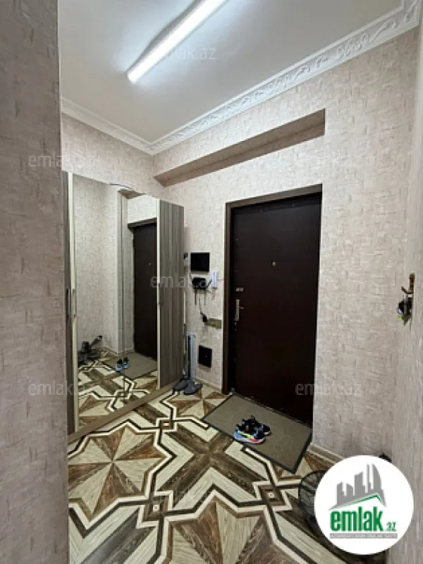 Satılır 2 otaqlı yeni tikili 60 m²