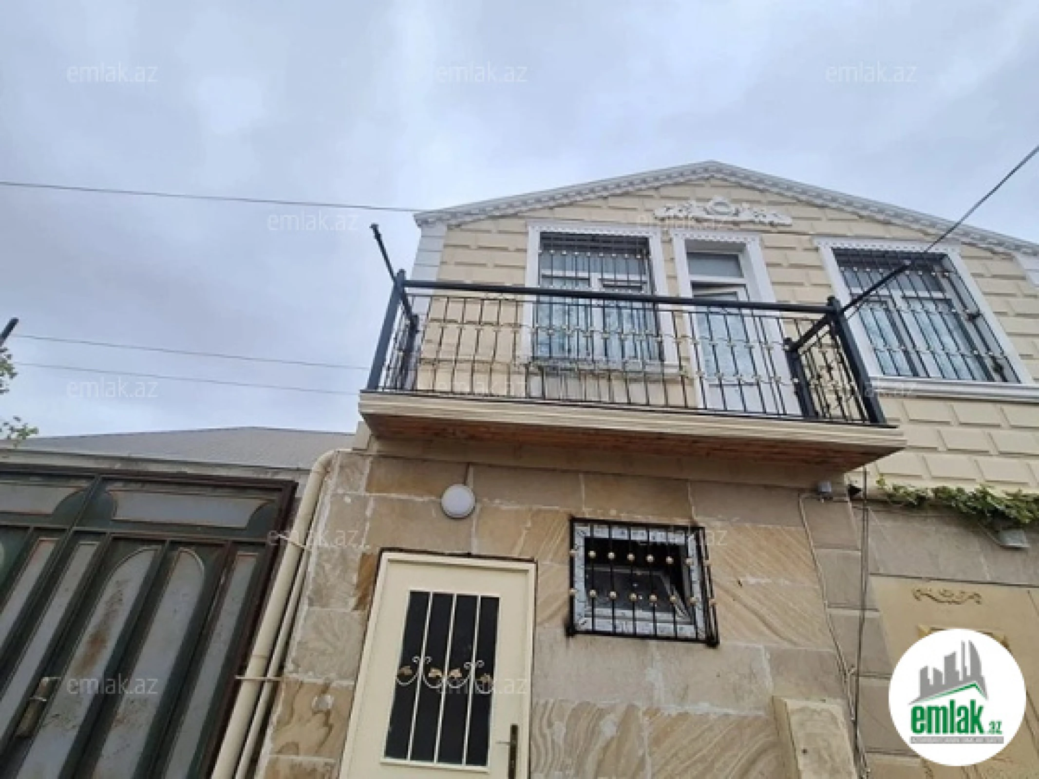Satılır 3 otaqlı həyət evi 53 m²