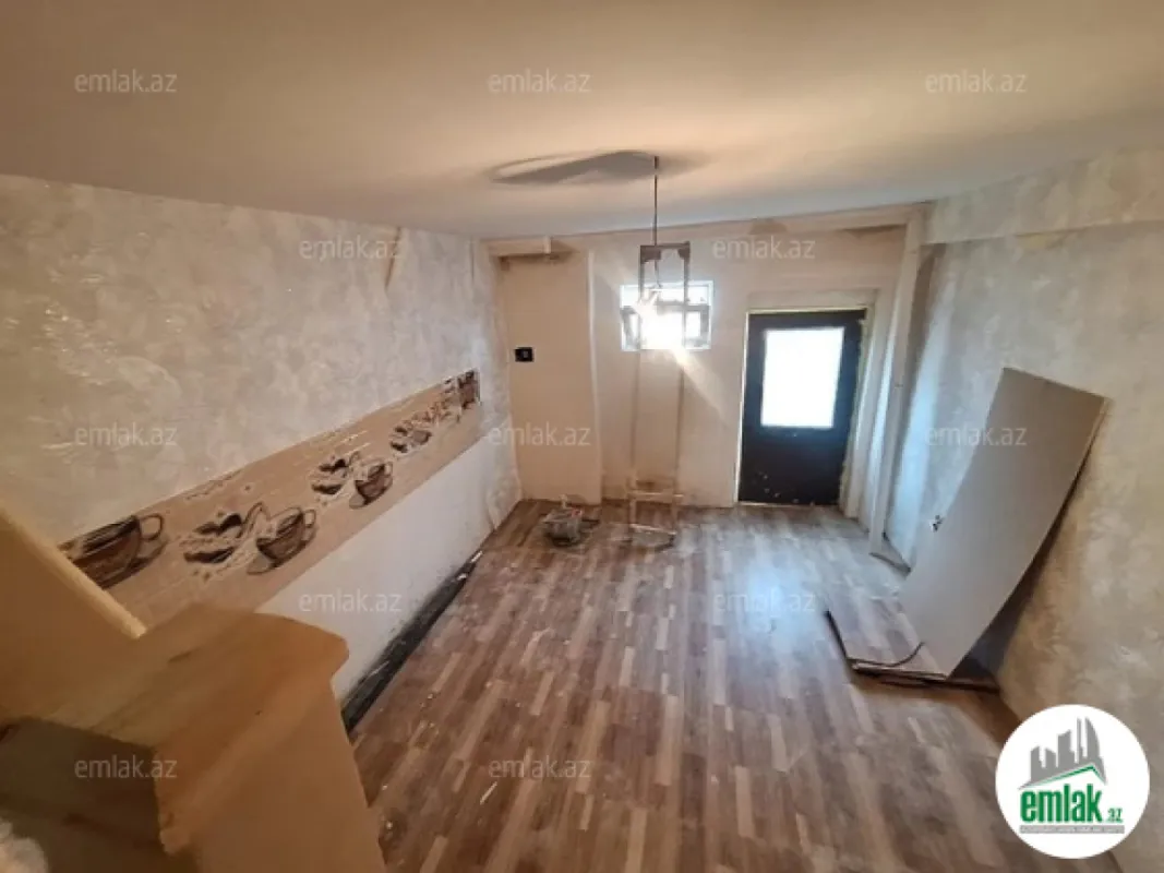 Satılır 3 otaqlı həyət evi 53 m²