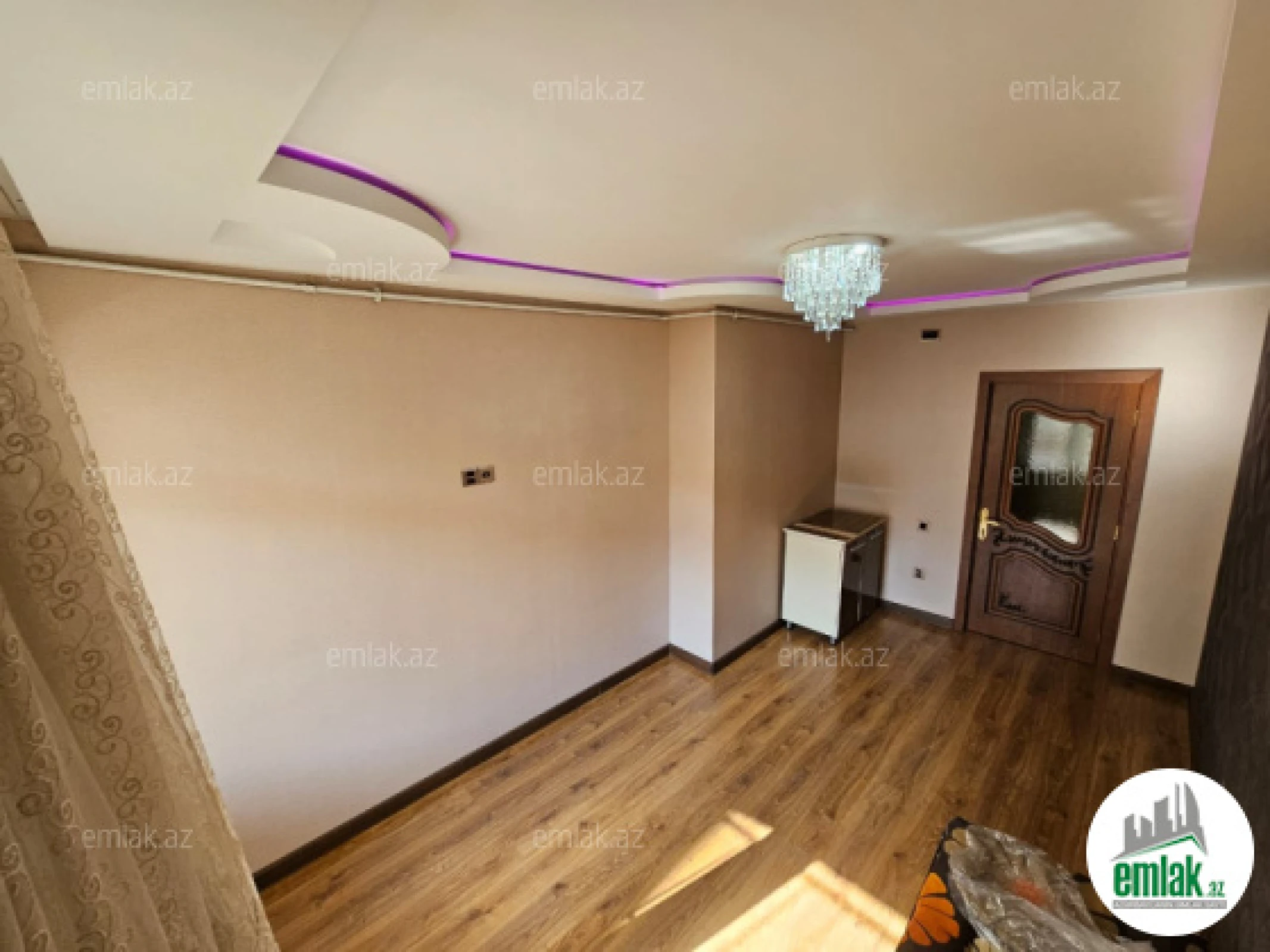 Satılır 3 otaqlı yeni tikili 100 m²