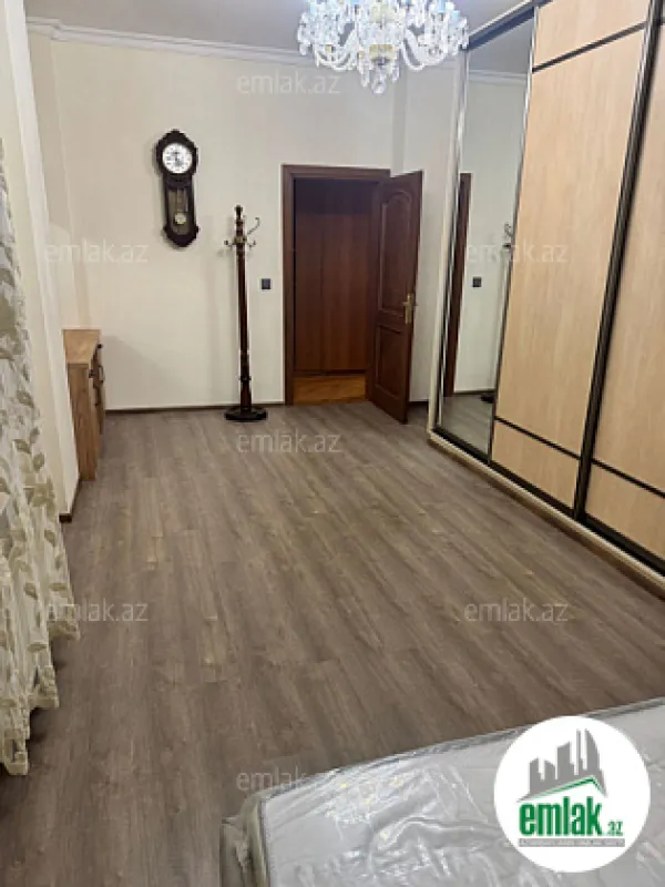 Satılır 2 otaqlı yeni tikili 115 m²