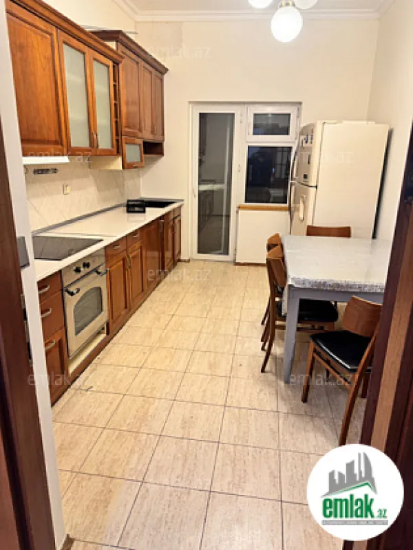 Satılır 2 otaqlı yeni tikili 115 m²