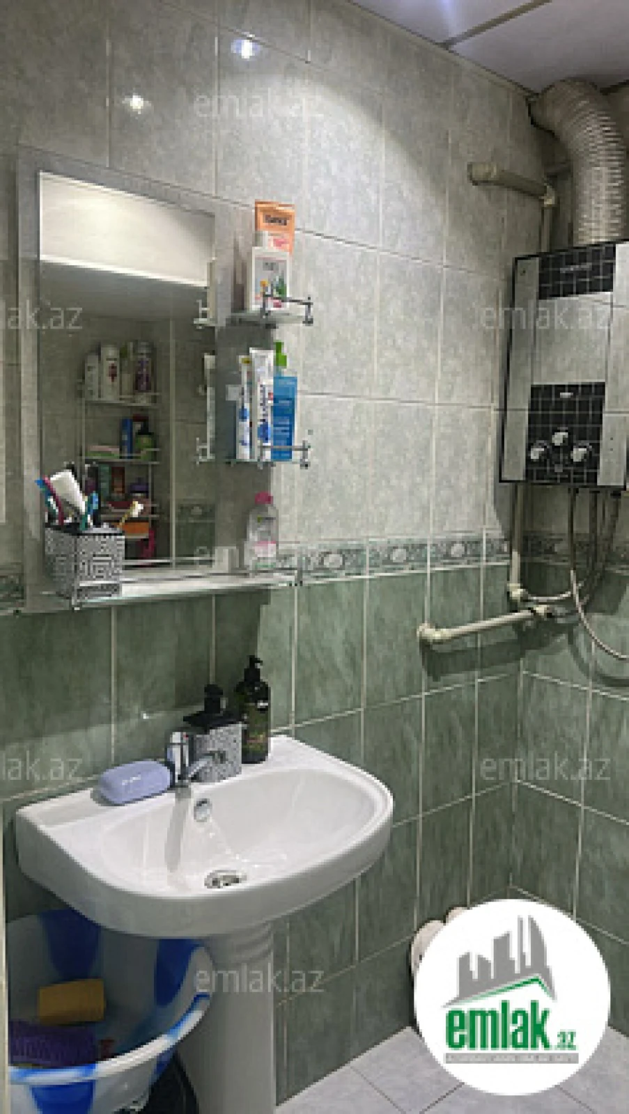 Satılır 2 otaqlı yeni tikili 50 m²