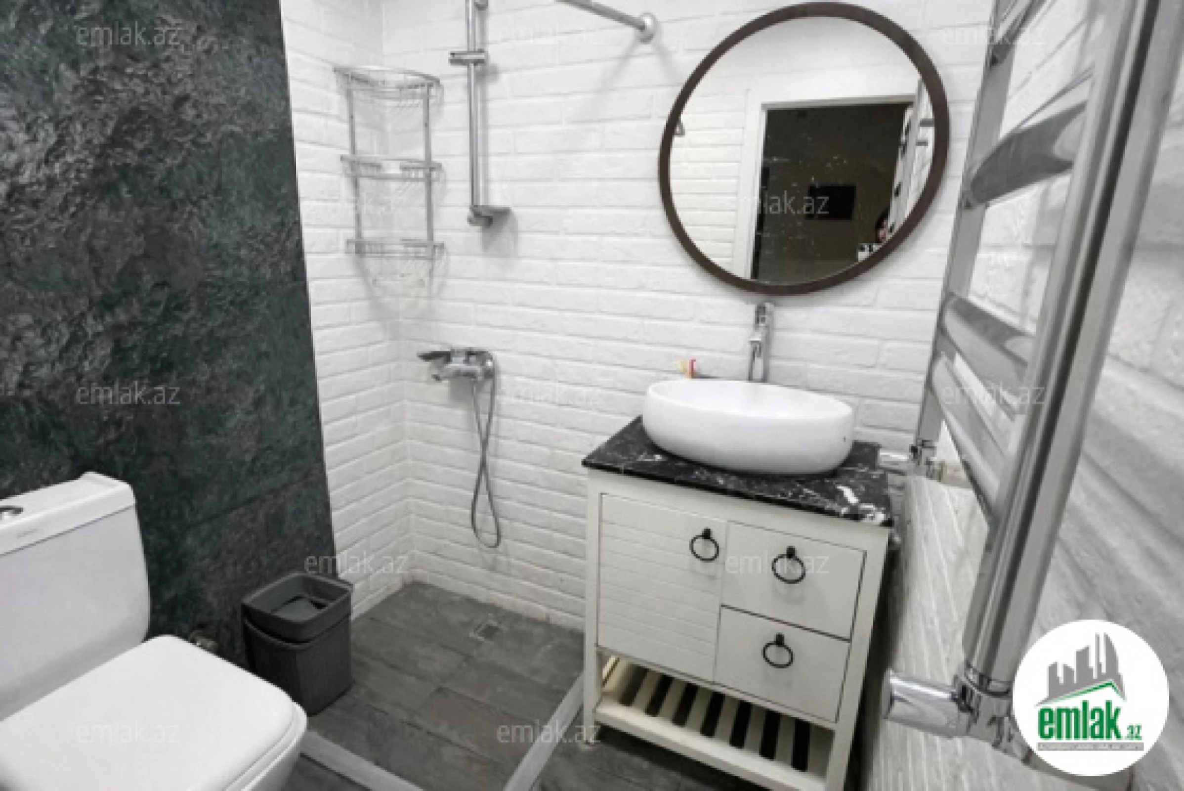 Satılır 3 otaqlı köhnə tikili 65 m²