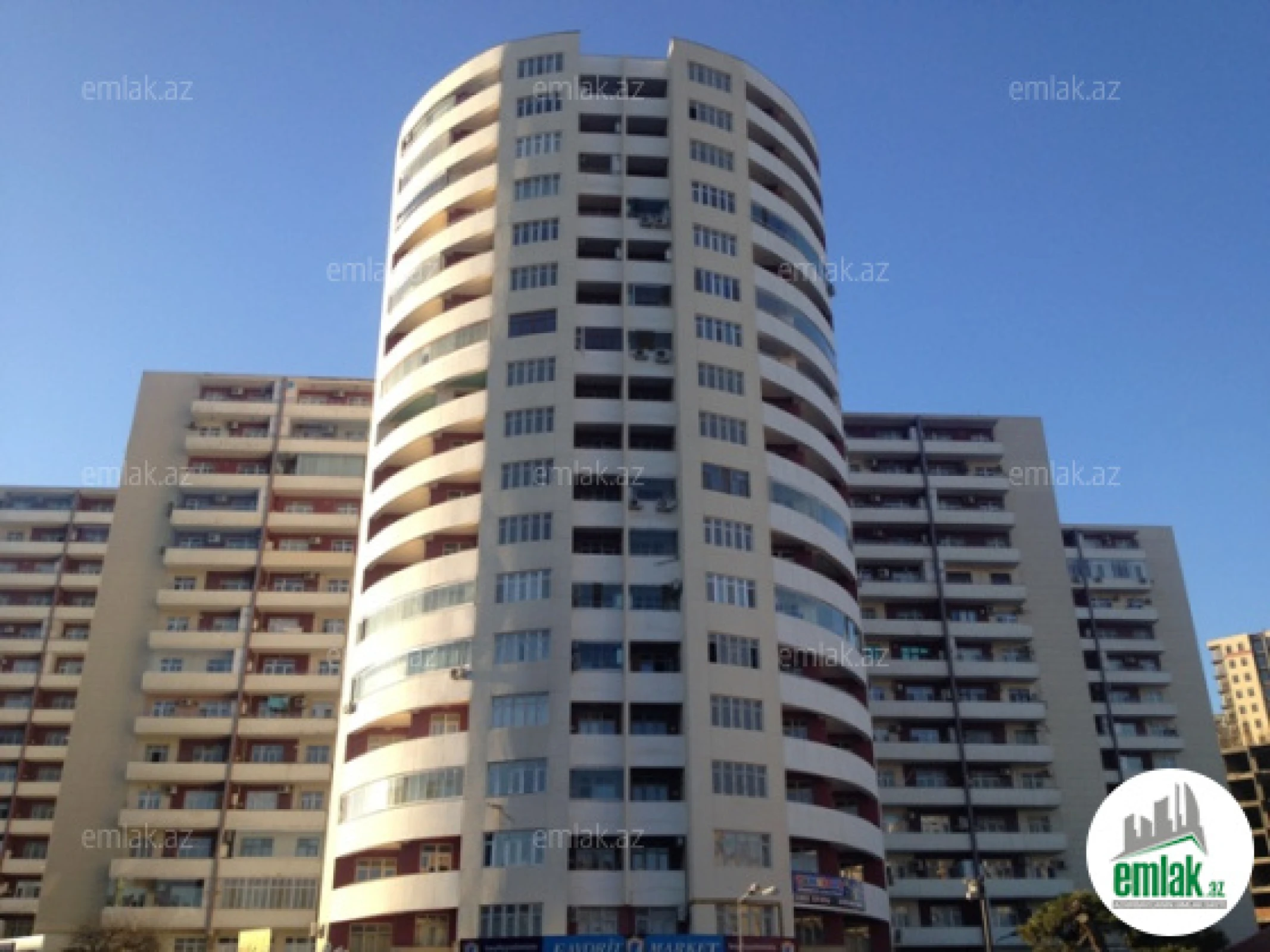 Satılır 3 otaqlı yeni tikili 134 m²