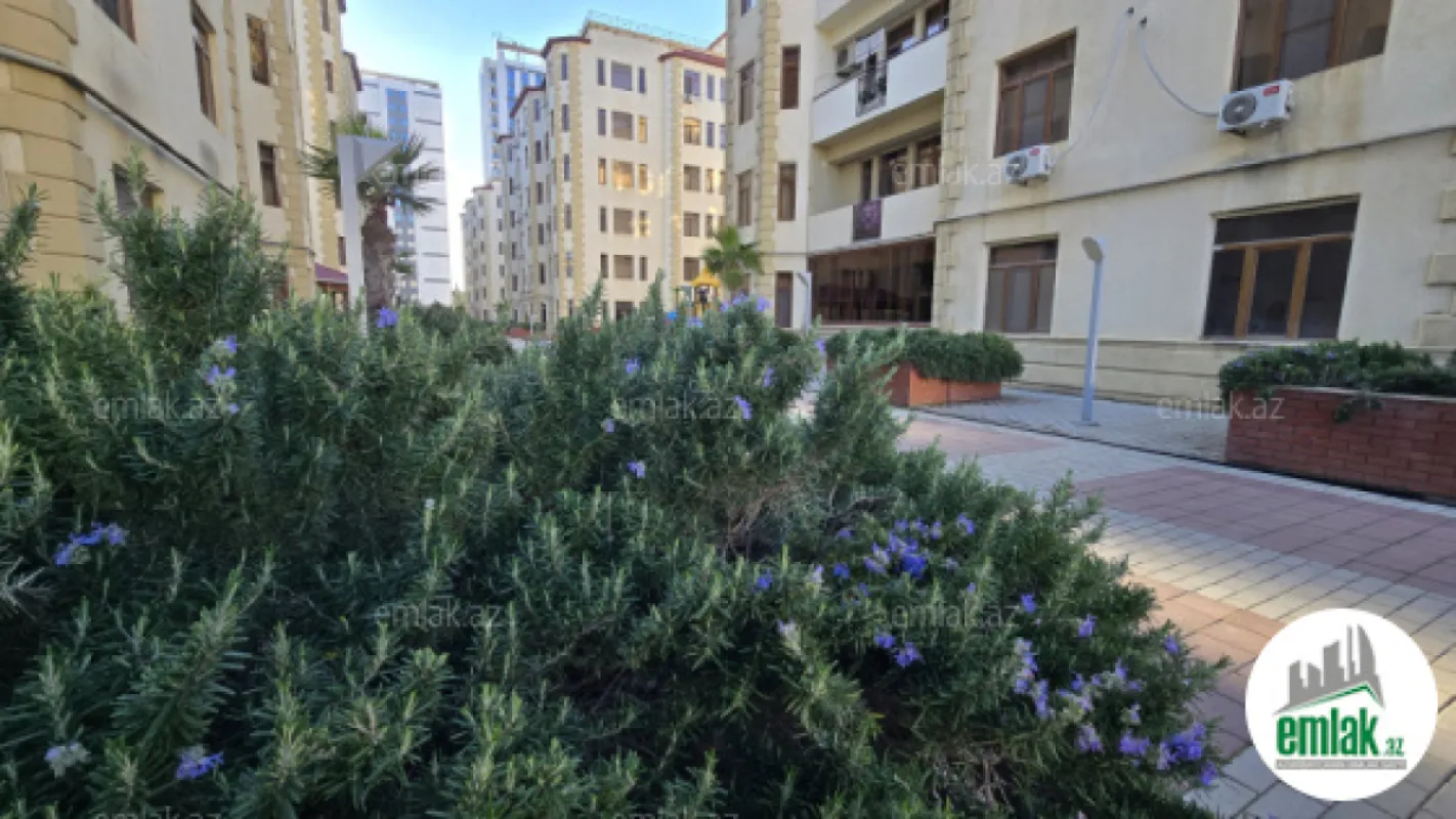 Satılır 3 otaqlı yeni tikili 112 m²