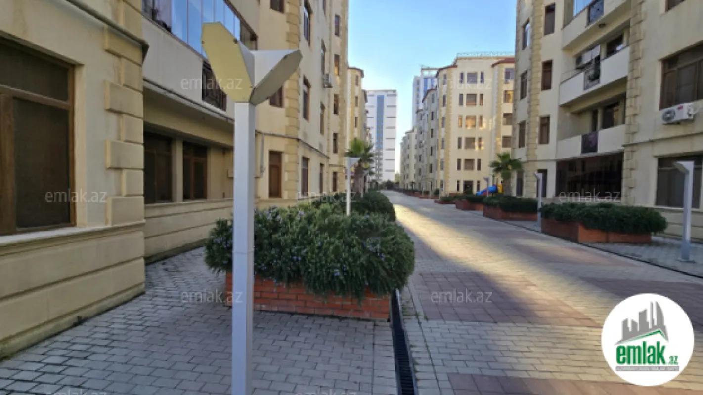 Satılır 3 otaqlı yeni tikili 112 m²