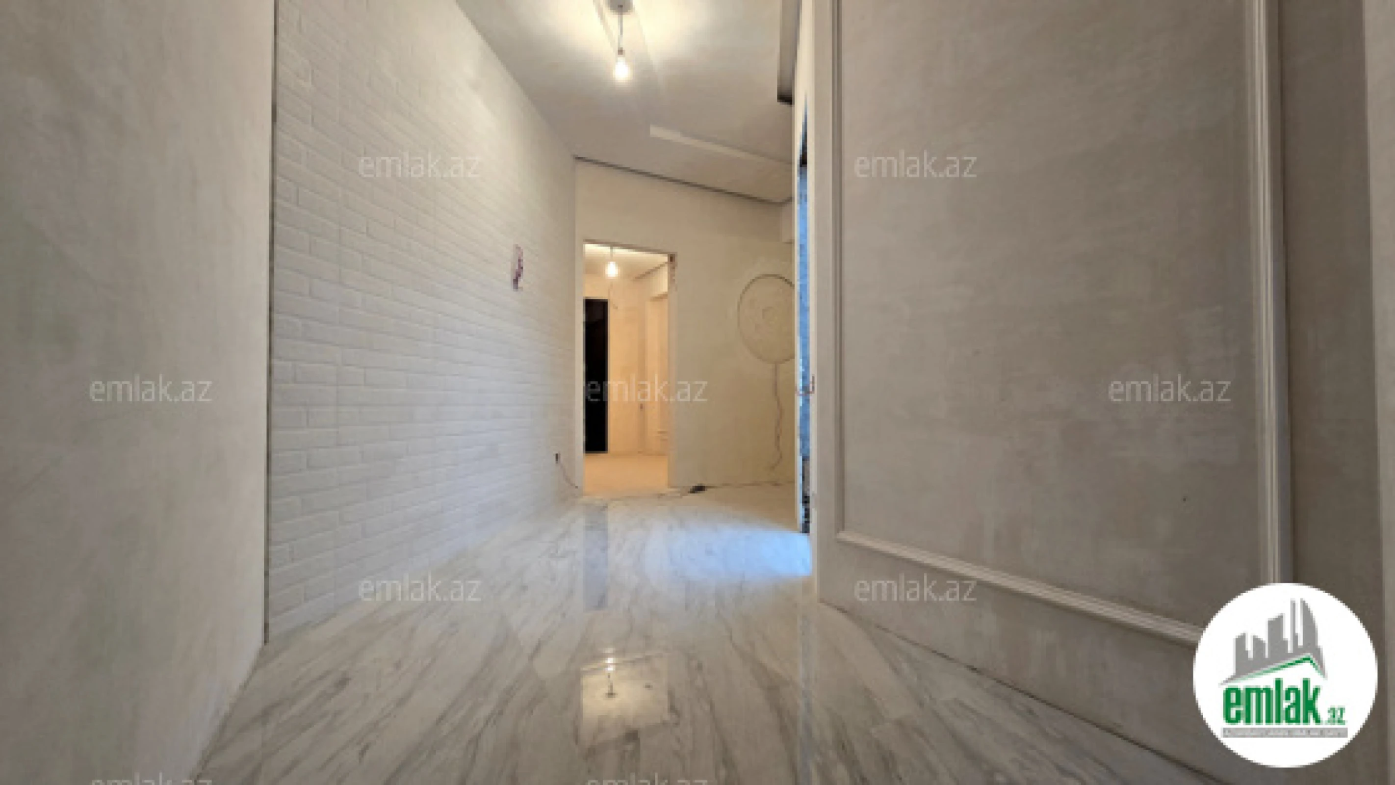 Satılır 3 otaqlı yeni tikili 112 m²