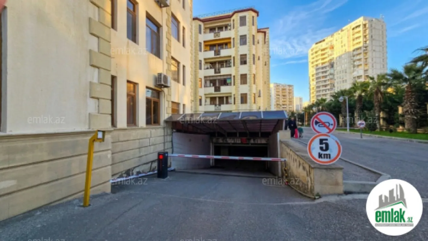 Satılır 3 otaqlı yeni tikili 112 m²