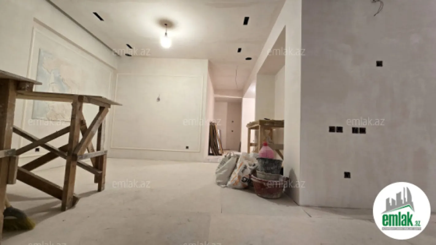 Satılır 3 otaqlı yeni tikili 112 m²