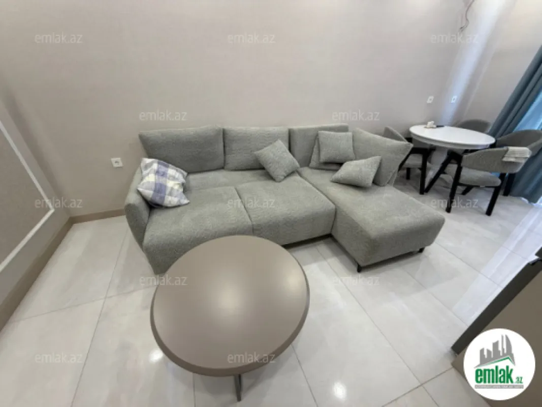 Satılır 2 otaqlı yeni tikili 61 m²