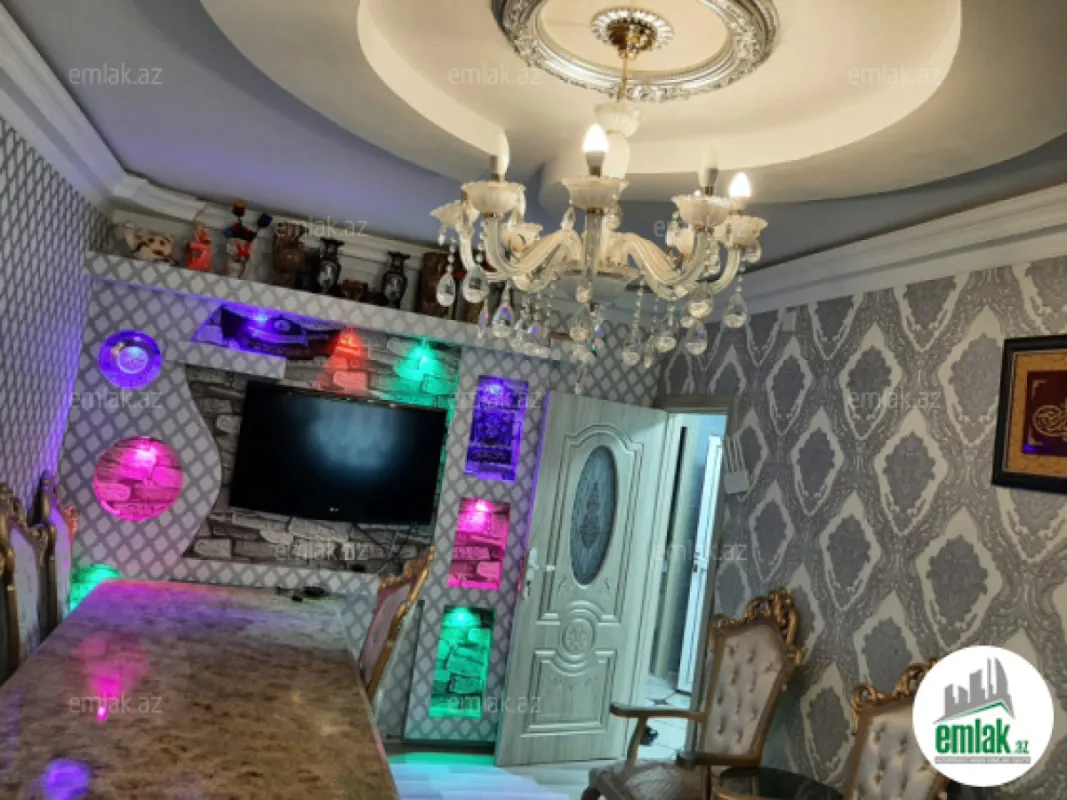 Satılır 2 otaqlı köhnə tikili 55 m²