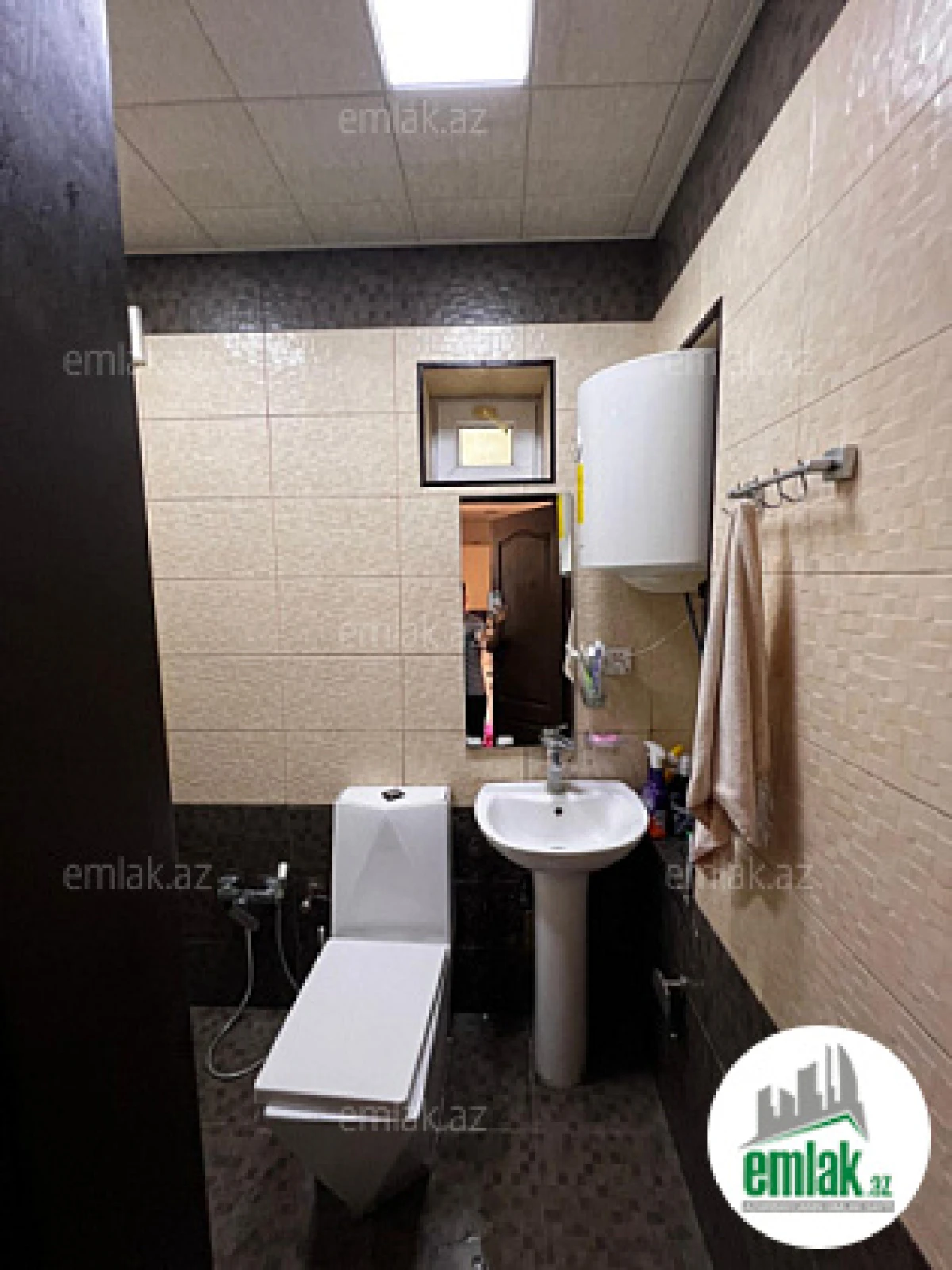 Satılır 3 otaqlı köhnə tikili 50 m²