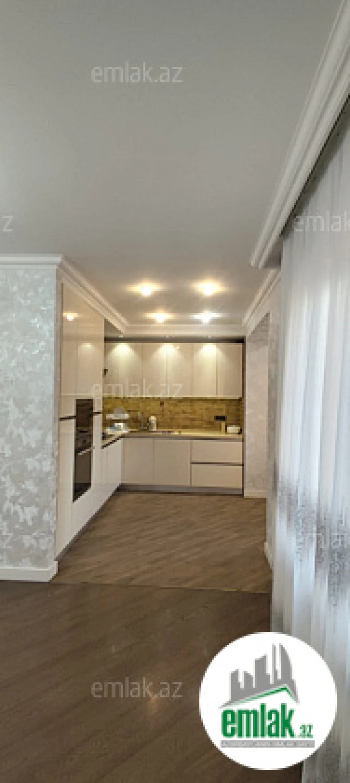 Satılır 5 otaqlı köhnə tikili 115 m²