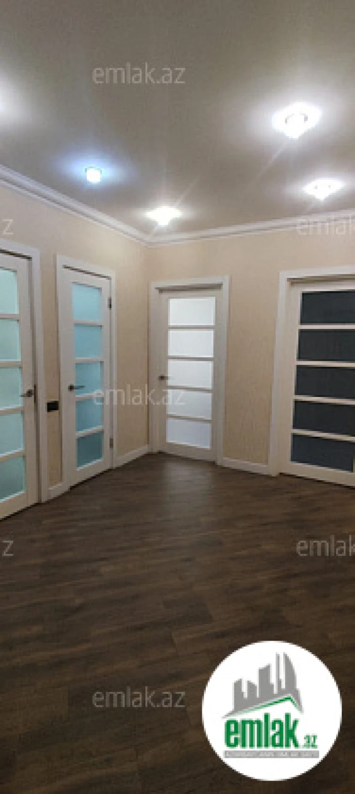 Satılır 5 otaqlı köhnə tikili 115 m²