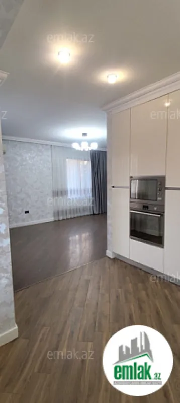 Satılır 5 otaqlı köhnə tikili 115 m²