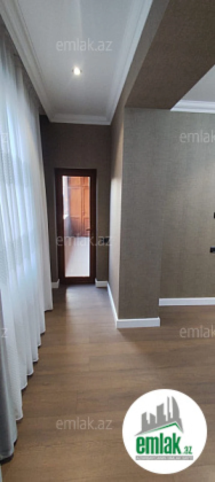 Satılır 5 otaqlı köhnə tikili 115 m²