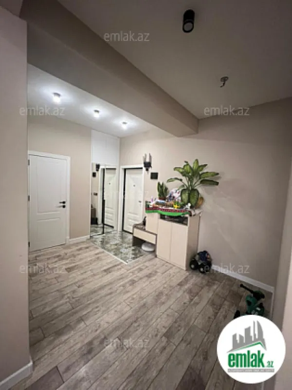 Satılır 2 otaqlı yeni tikili 66 m²