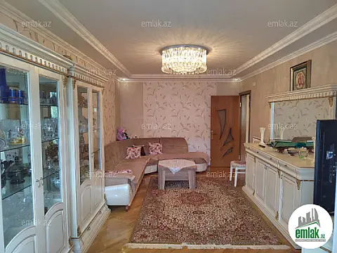 Satılır 4 otaqlı köhnə tikili 100 m² — Bakı 4 otaq 100.00 m²