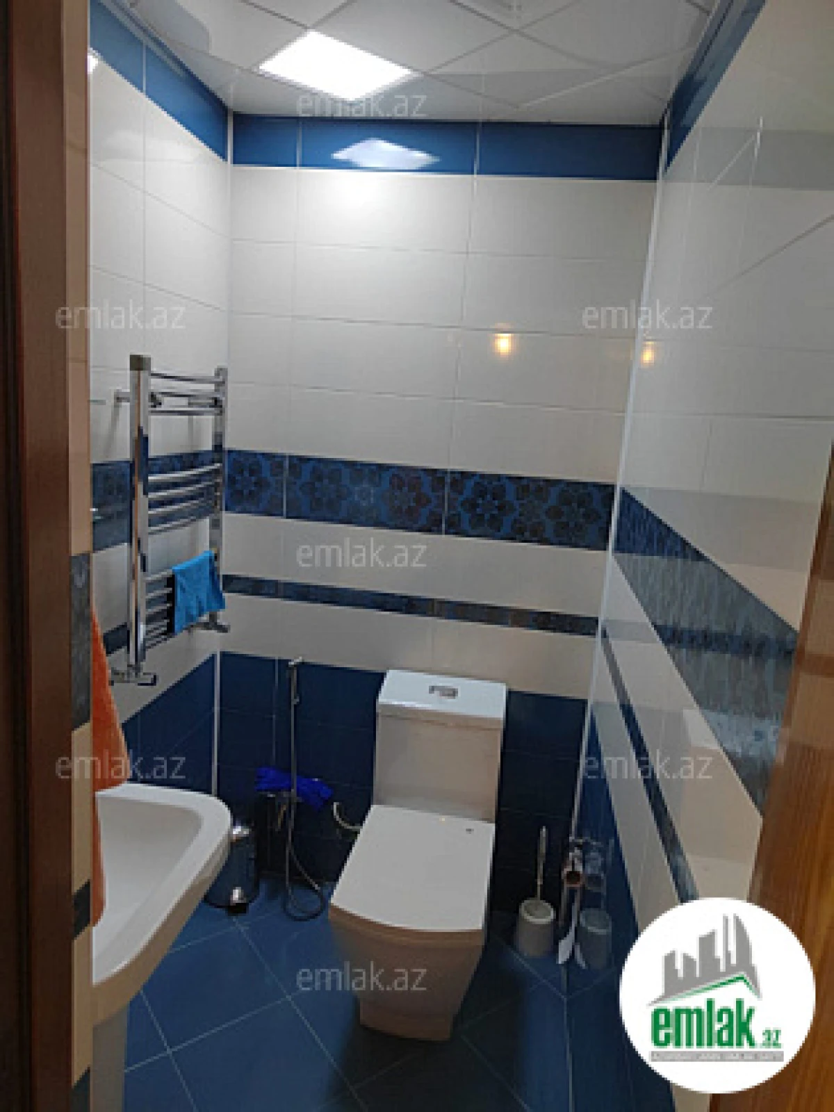 Satılır 4 otaqlı köhnə tikili 100 m²