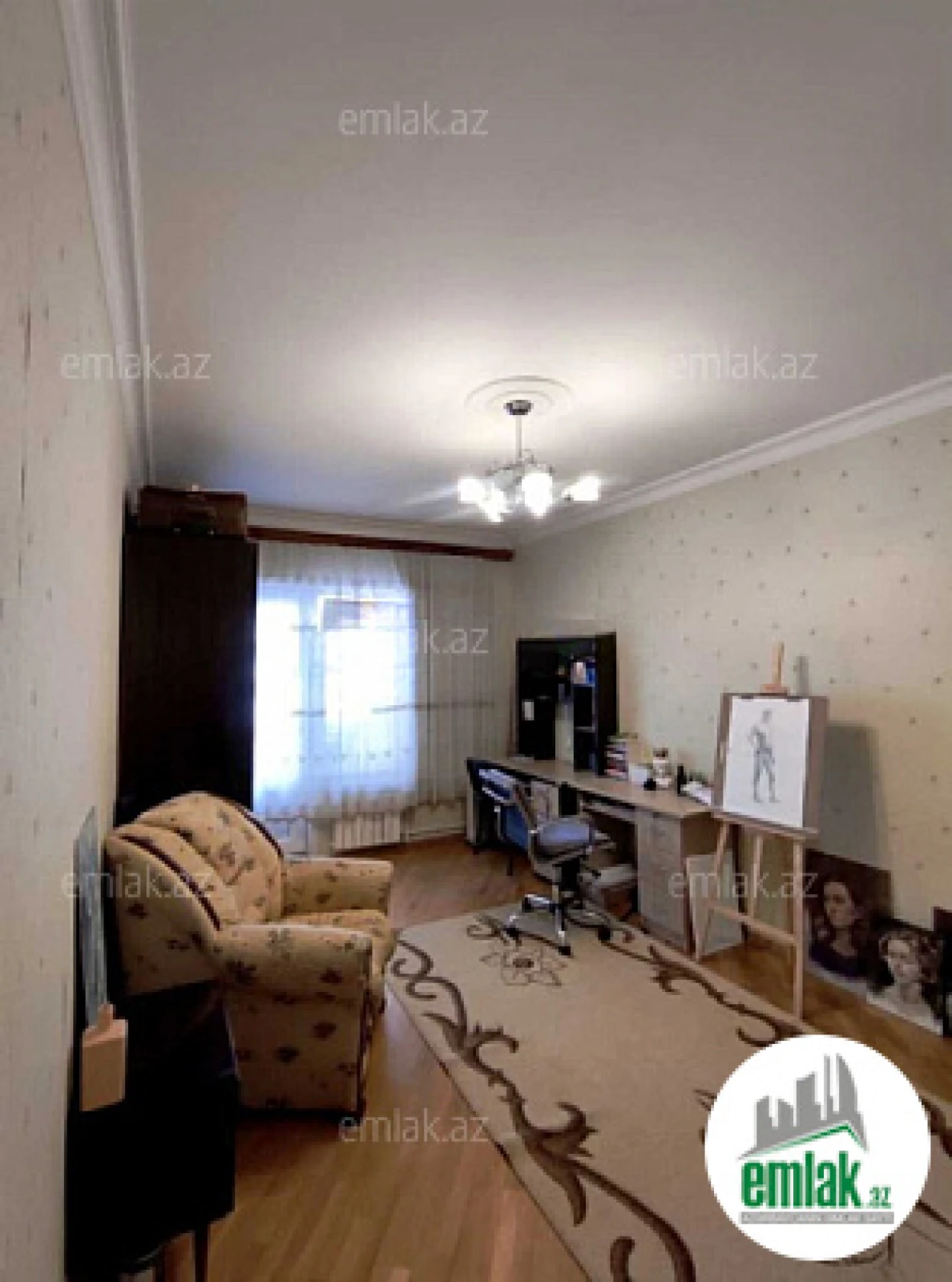 Satılır 4 otaqlı köhnə tikili 110 m²