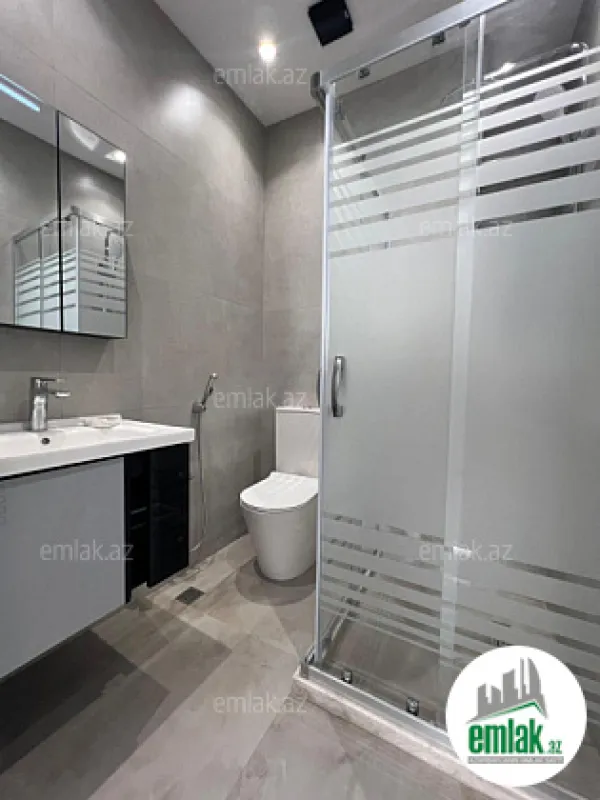 Satılır 3 otaqlı yeni tikili 78 m²