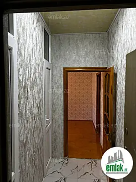 Satılır 2 otaqlı köhnə tikili 50 m²