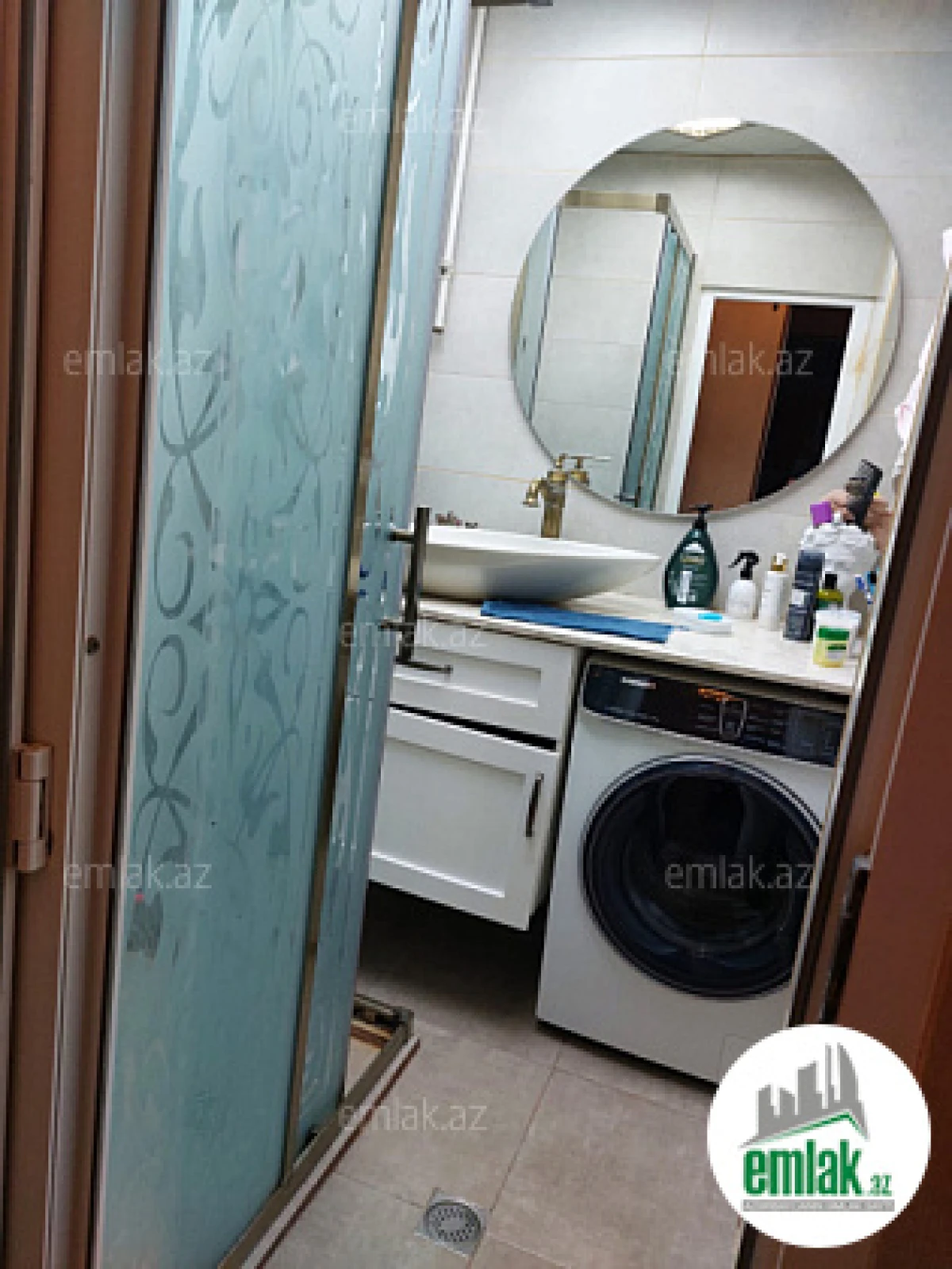 Satılır 4 otaqlı köhnə tikili 120 m²