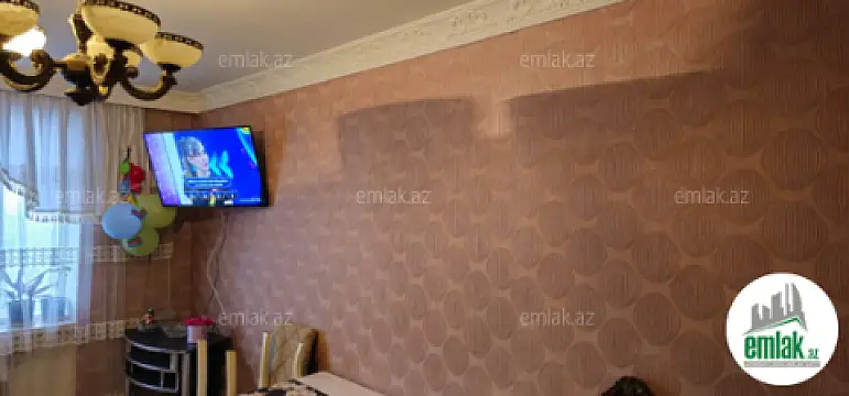 Satılır 5 otaqlı köhnə tikili 120 m²