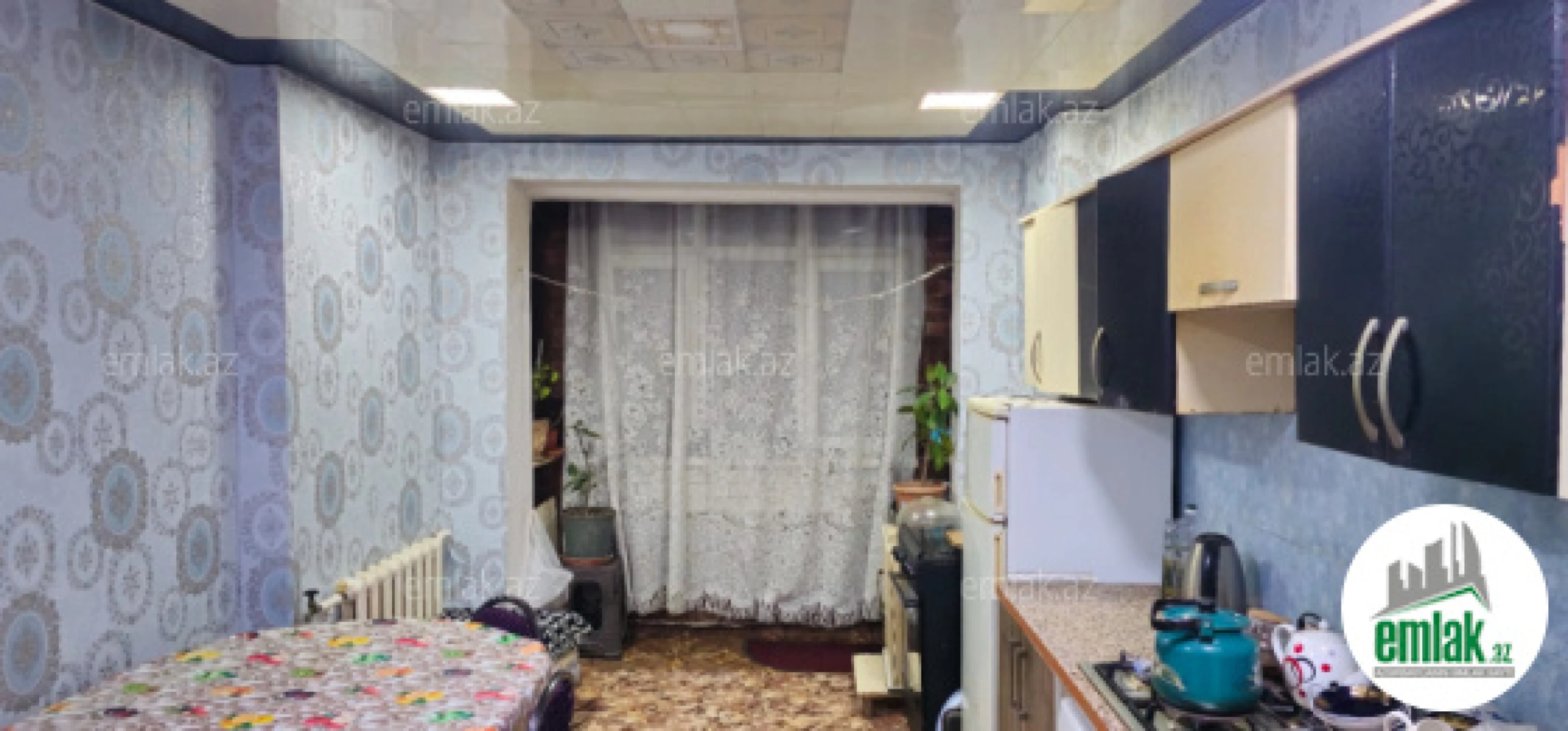 Satılır 5 otaqlı köhnə tikili 120 m²