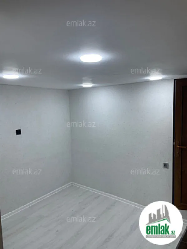 Satılır 2 otaqlı köhnə tikili 25 m²