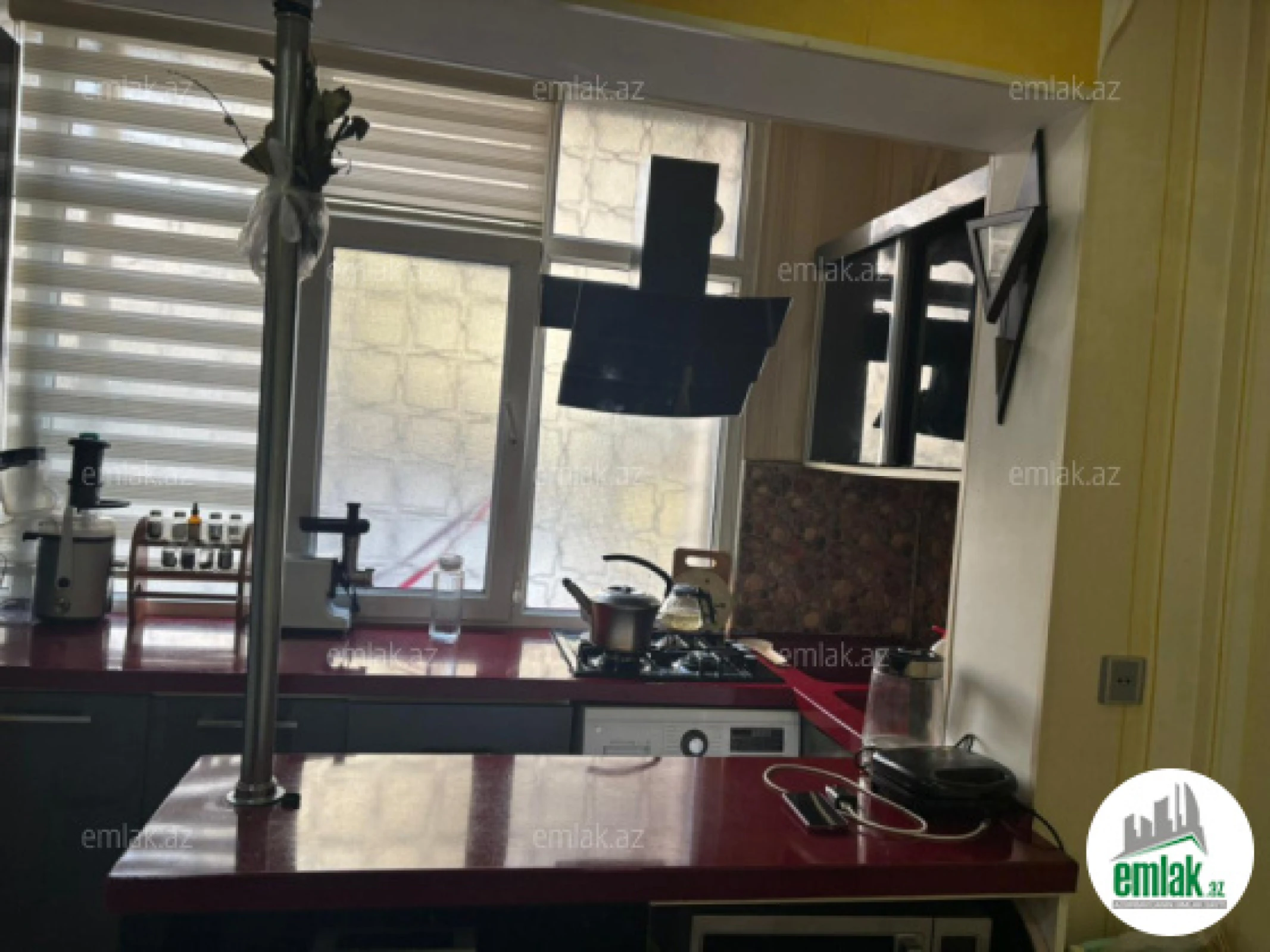 Satılır 5 otaqlı köhnə tikili 65 m²