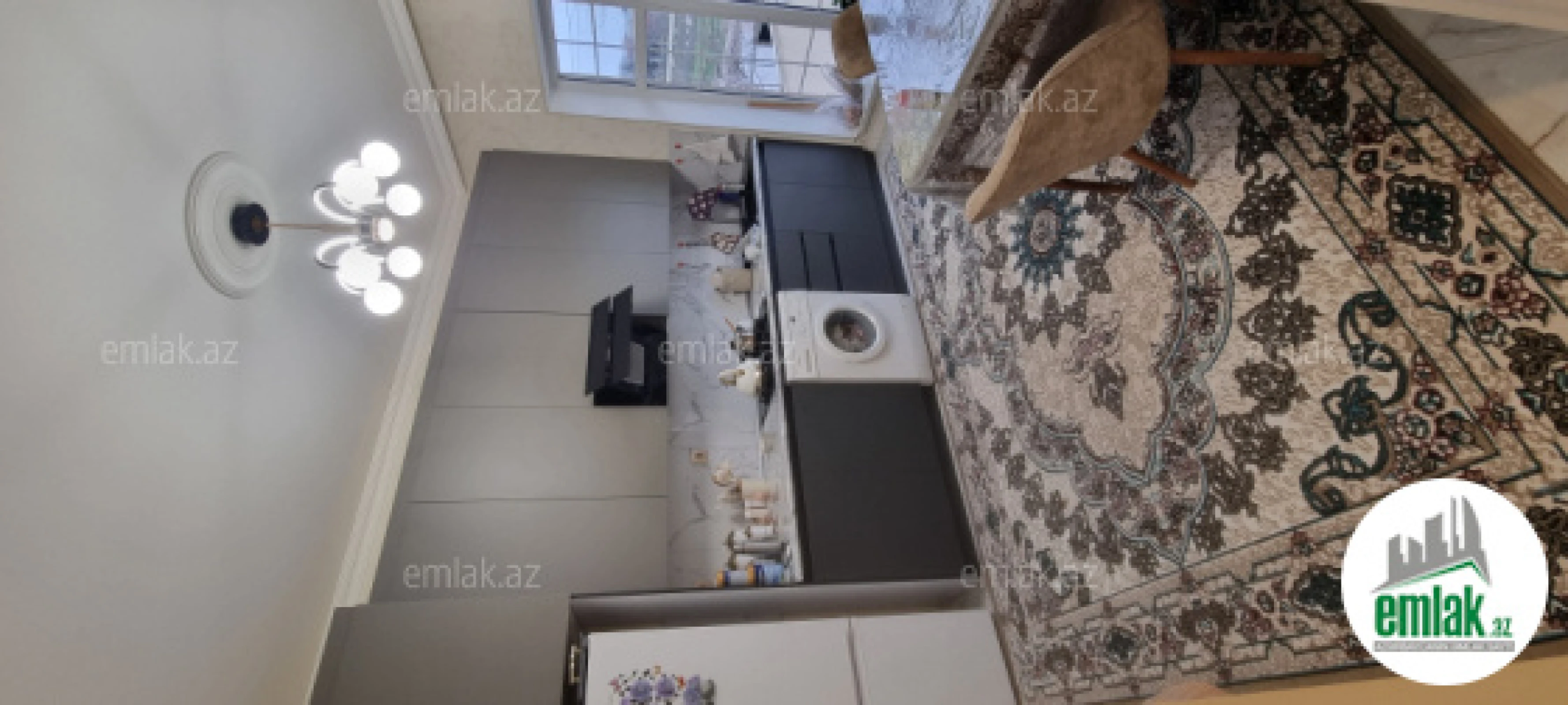Satılır 8 otaqlı həyət evi 183.5 m²