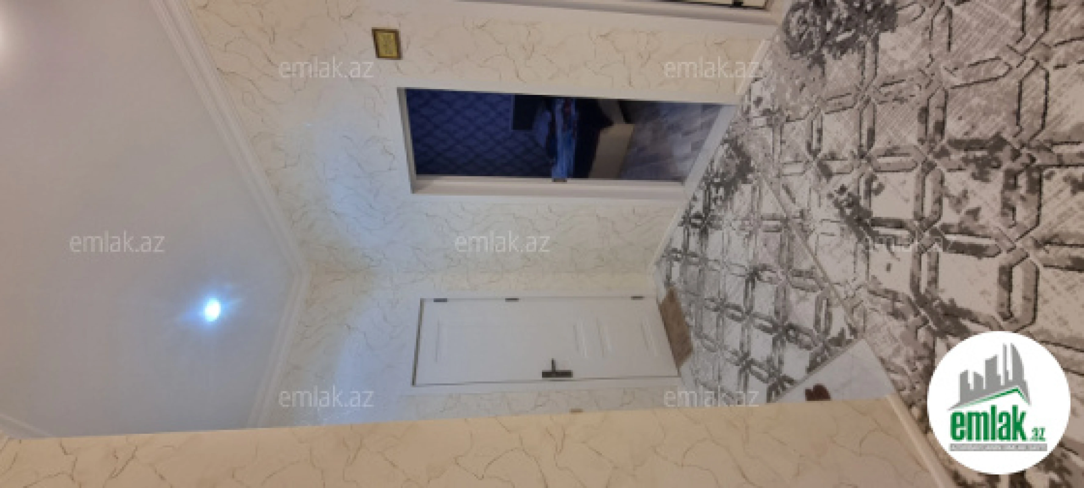 Satılır 8 otaqlı həyət evi 183.5 m²