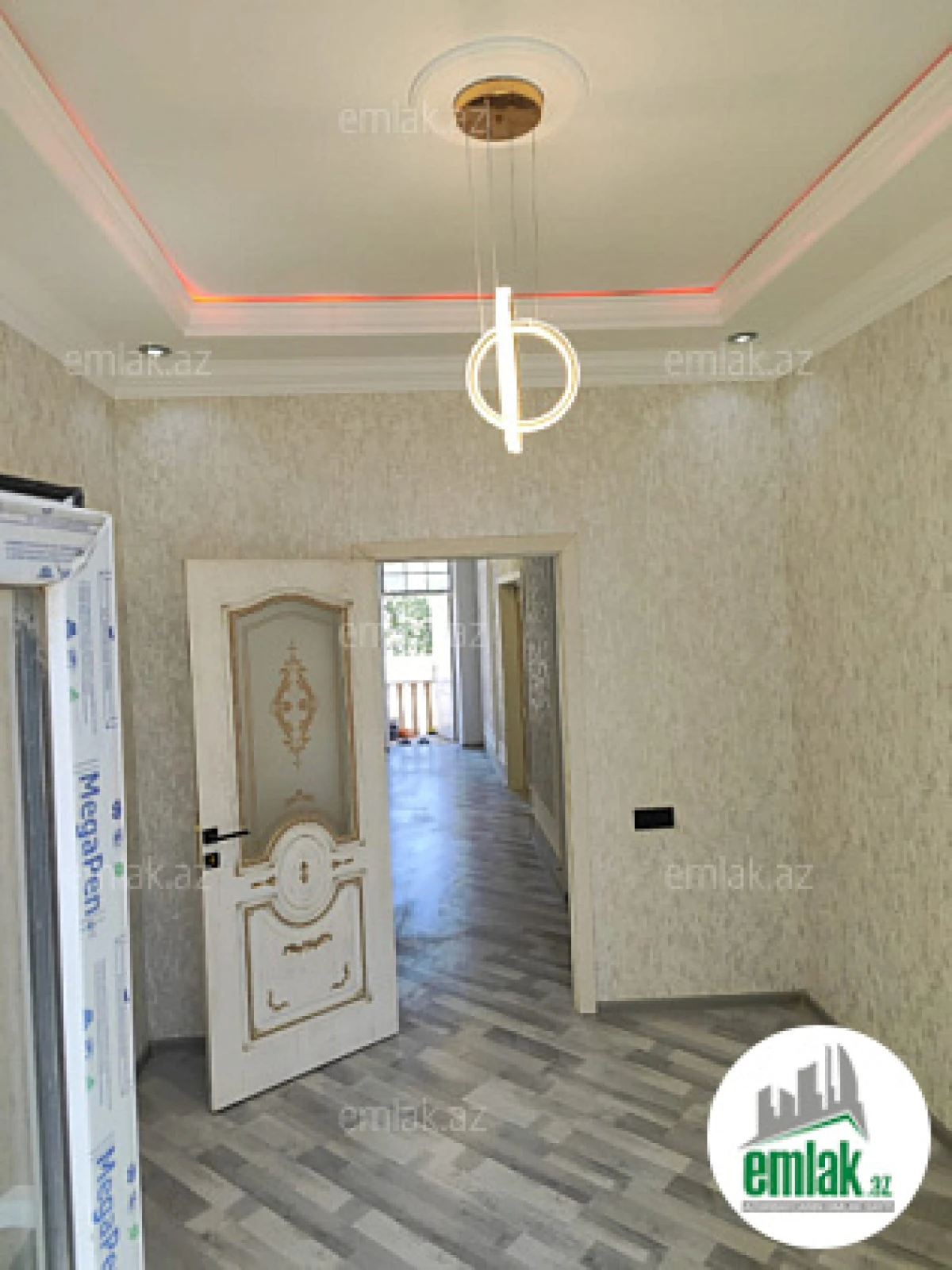 Satılır 4 otaqlı həyət evi 190 m²