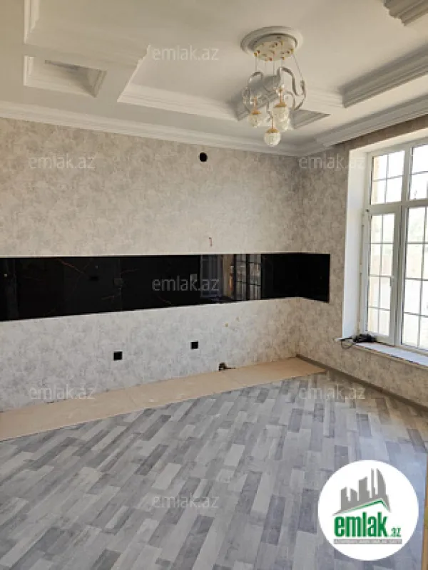 Satılır 4 otaqlı həyət evi 190 m²