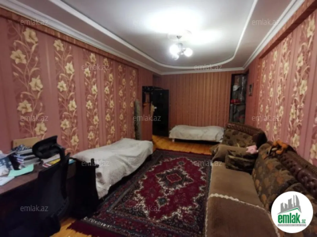 Satılır 3 otaqlı yeni tikili 100 m²