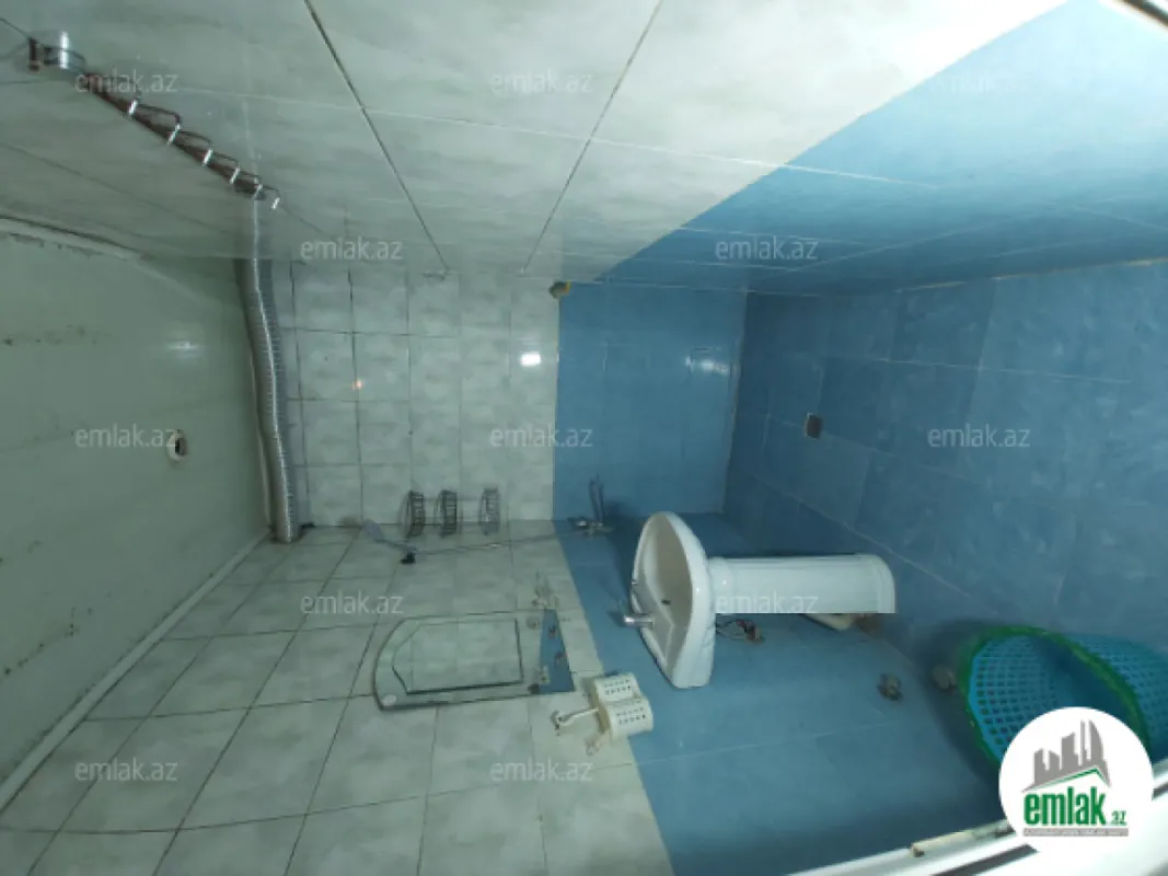 Satılır 3 otaqlı köhnə tikili 75 m²