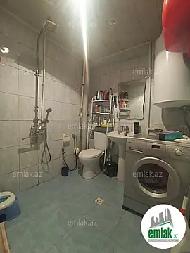 Satılır 2 otaqlı köhnə tikili 50 m²