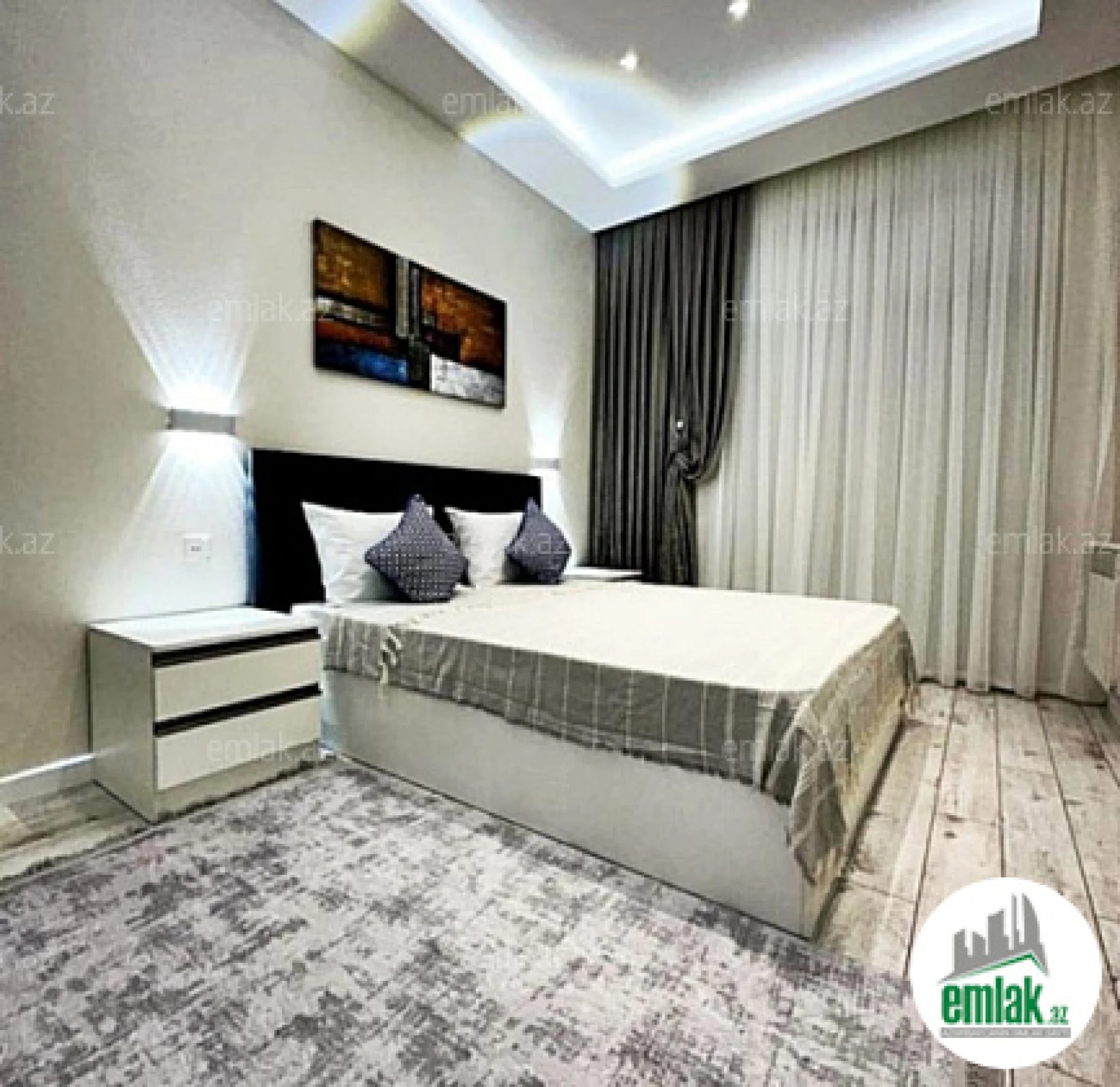 Satılır 3 otaqlı köhnə tikili 85 m²