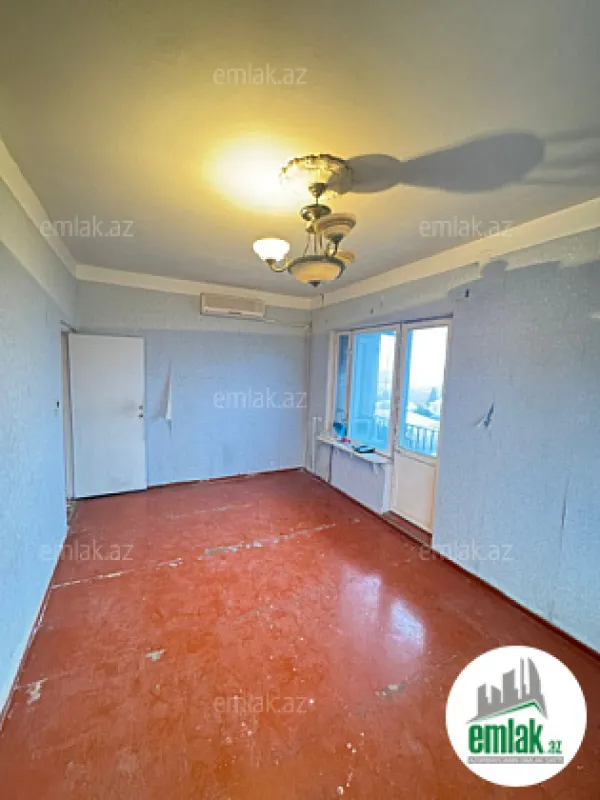 Satılır 1 otaqlı köhnə tikili 45 m²